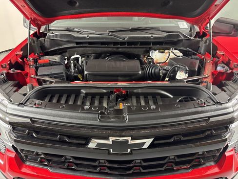 Used 2024 Chevrolet Silverado 1500 LT Trail Boss AWD/4WD image 45