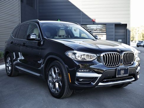 Used 2021 BMW X3 xDrive30i w/ Premium Package image 12