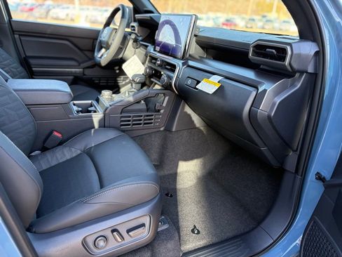 New 2026 Toyota 4Runner TRD Off-Road Premium image 25