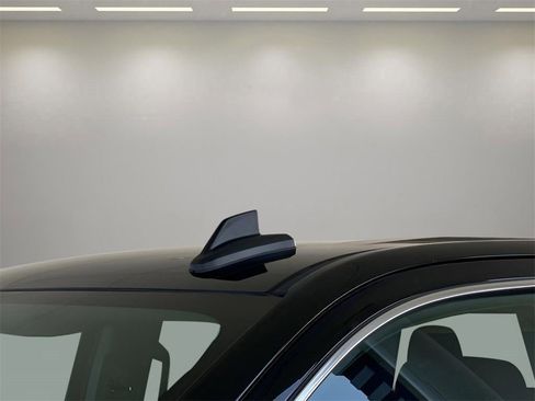 Used 2024 GMC Sierra 1500 SLE image 14