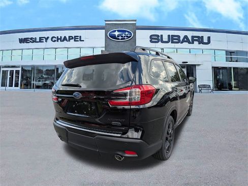 Certified 2025 Subaru Ascent Onyx Edition w/ Popular Package #2 image 5