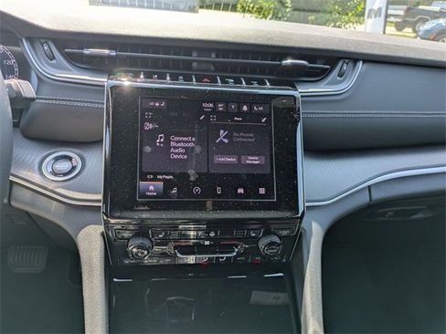 New 2025 Jeep Grand Cherokee L Laredo w/ Luxury Tech Group I image 25