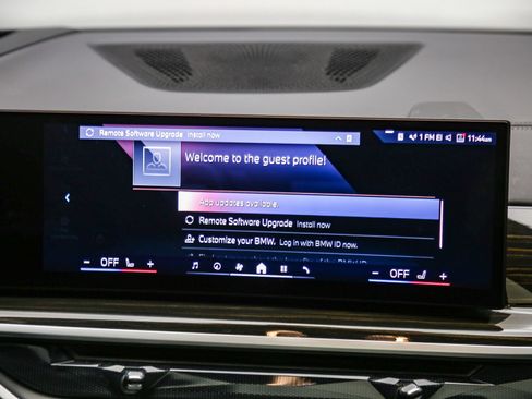 Used 2024 BMW X5 xDrive40i w/ Premium Package AWD/4WD image 15