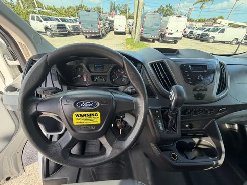 Used 2019 Ford Transit 250 138 RWD image 17