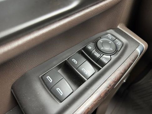 Used 2021 GMC Sierra 3500 Denali w/ Denali Ultimate Package image 5