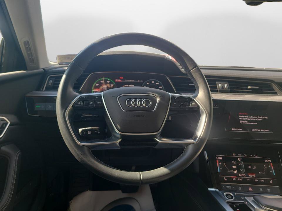 Used 2024 Audi Q8 e-tron Premium AWD/4WD image 10