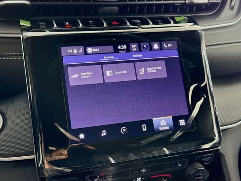 New 2025 Jeep Grand Cherokee L Laredo image 40