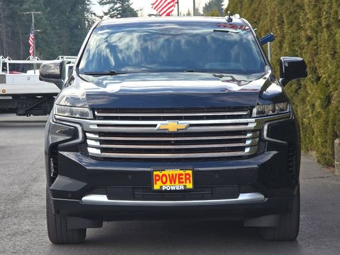 Used 2023 Chevrolet Suburban High Country w/ Advanced Technology Package image 9