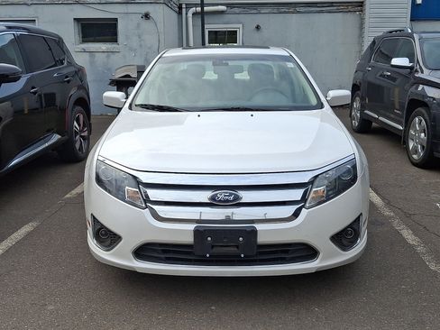Used 2012 Ford Fusion SEL FWD image 2