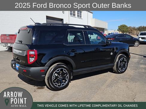 Used 2025 Ford Bronco Sport Outer Banks w/ Outer Banks Tech Package+ image 12