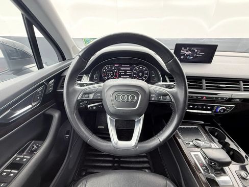 Used 2018 Audi Q7 3.0T Prestige w/ Prestige Package AWD/4WD image 37