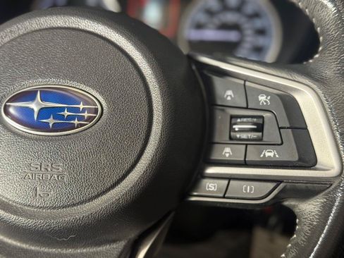 Used 2019 Subaru Forester Premium w/ All-Weather Package AWD/4WD image 31