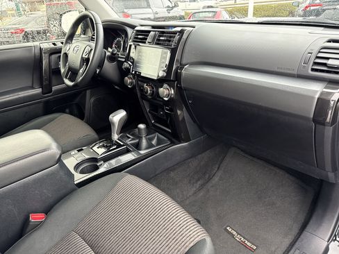 Used 2024 Toyota 4Runner TRD Off-Road image 37