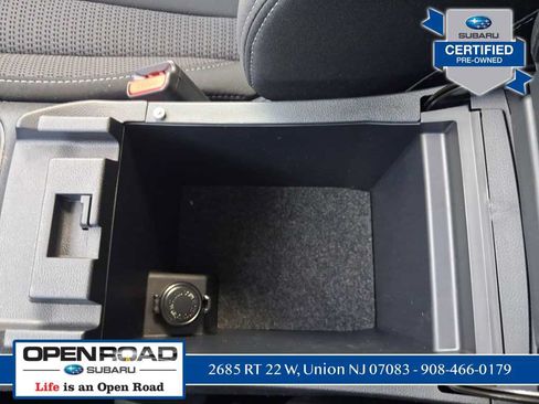Certified 2025 Subaru Outback Premium AWD/4WD image 32