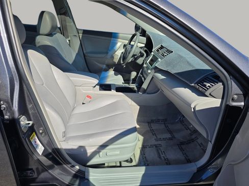 Used 2009 Toyota Camry Hybrid FWD image 26