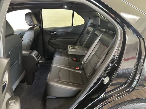 Used 2023 Chevrolet Equinox RS w/ RS Leather Package AWD/4WD image 37