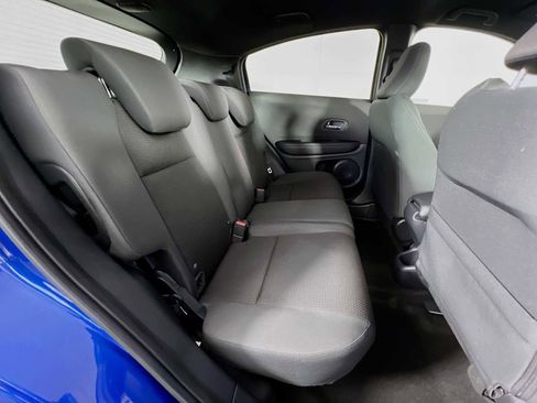 Used 2022 Honda HR-V Sport image 25