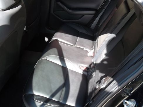 Used 2020 MAZDA MAZDA3 AWD Hatchback w/ Preferred Pkg image 9