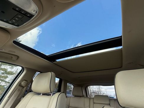 Used 2018 Jeep Grand Cherokee Overland image 45