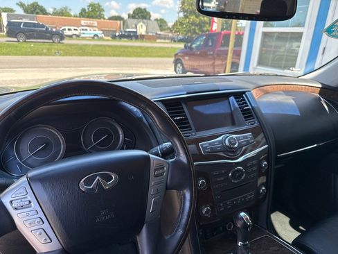Used 2015 INFINITI QX80 2WD w/ 22" Wheel Package image 8
