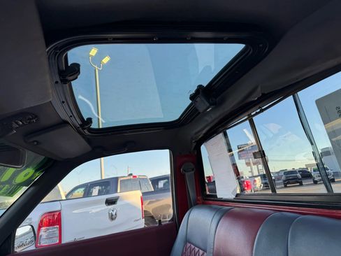 Used 1989 Toyota Pickup Deluxe image 25