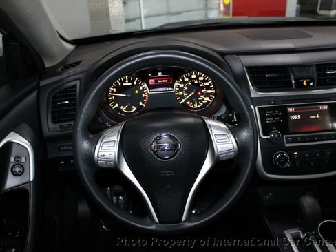 Used 2016 Nissan Altima 2.5 S w/ Power Driver Seat Package image 13