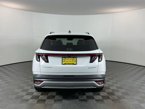 Used 2025 Hyundai Tucson Limited image 6