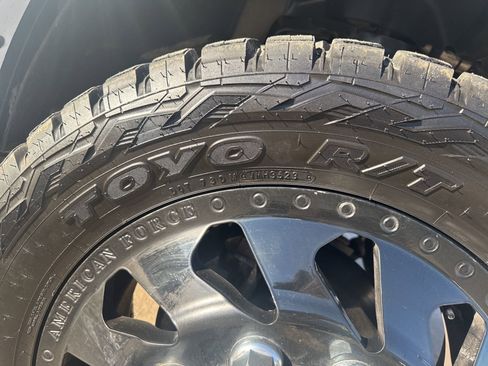 Used 2022 RAM 3500 Limited image 9