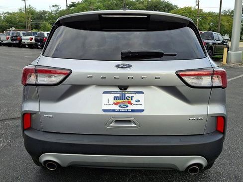 Certified 2022 Ford Escape SE AWD/4WD image 5
