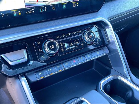 Used 2023 GMC Sierra 1500 Denali w/ Denali Reserve Package image 32