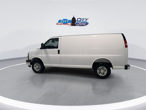 New 2025 Chevrolet Express 2500 w/ Driver Convenience Package image 6