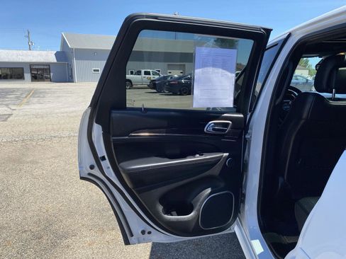Used 2018 Jeep Grand Cherokee High Altitude AWD/4WD image 28
