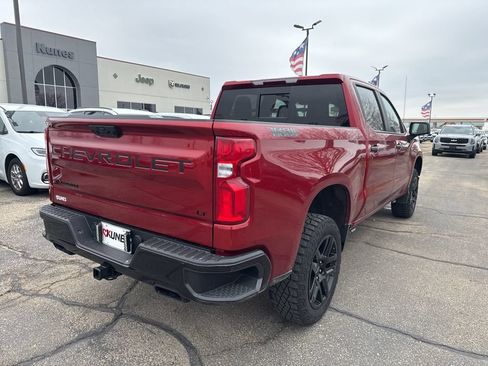 Used 2024 Chevrolet Silverado 1500 LT Trail Boss w/ Convenience Package II AWD/4WD image 4
