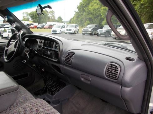 Used 2001 Dodge Ram 3500 Truck 4x4 Quad Cab image 26
