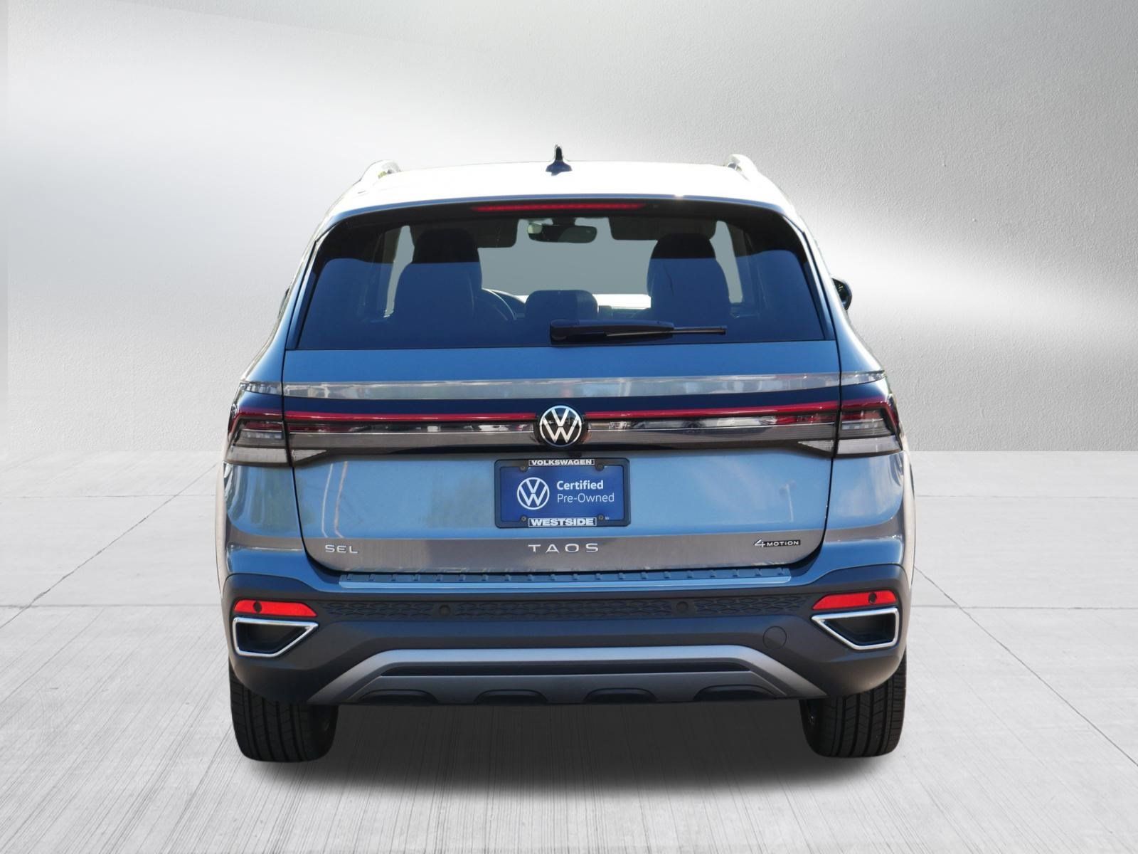 Certified 2025 Volkswagen Taos SEL AWD/4WD image 6