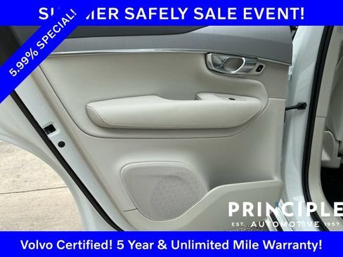 Certified 2023 Volvo XC90 B5 Core w/ Protection Package Premier AWD/4WD image 32