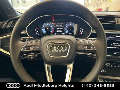 New 2025 Audi Q3 2.0T Premium image 15
