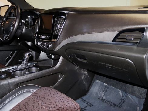 Used 2022 Chevrolet Traverse High Country w/ LPO, Floor Liner Package image 52