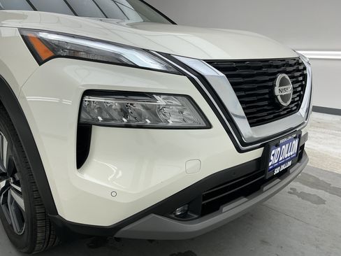 Used 2021 Nissan Rogue SL w/ Premium Package image 27