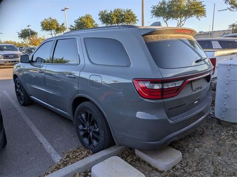 Used 2022 Dodge Durango GT image 2
