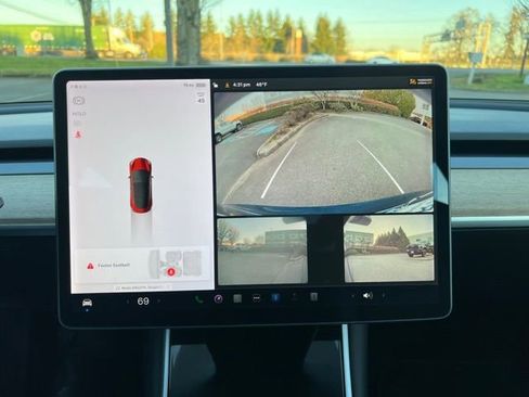 Used 2018 Tesla Model 3 Long Range image 26