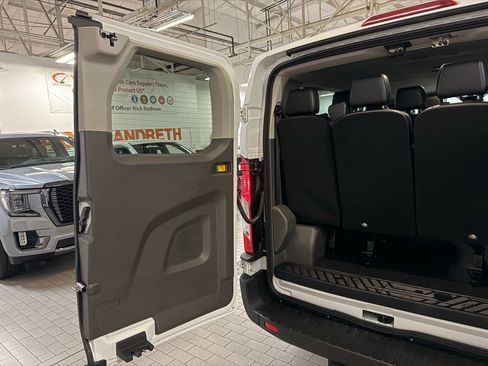 Used 2024 Ford Transit 350 XL image 42