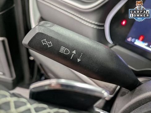 Used 2022 Jeep Grand Cherokee L Limited image 17