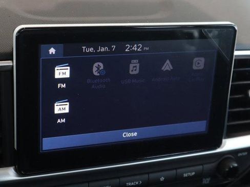 New 2025 Hyundai Venue SEL image 13