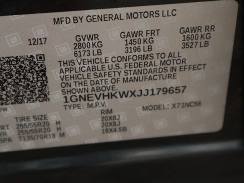 Used 2018 Chevrolet Traverse LT w/ LPO, Floor Liner Package AWD/4WD image 49