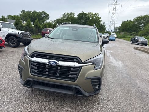 Certified 2025 Subaru Ascent Limited AWD/4WD image 5