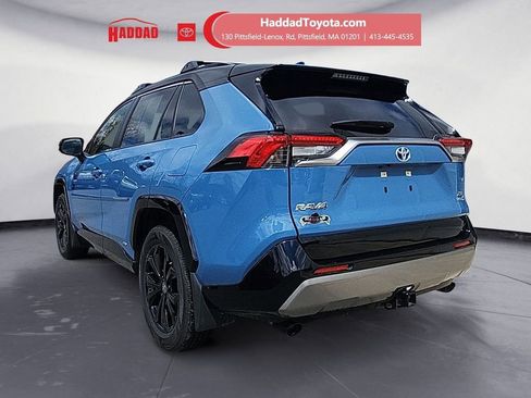 Used 2023 Toyota RAV4 XSE AWD/4WD image 3