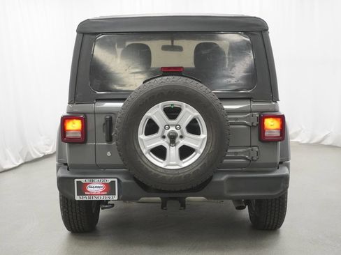 Used 2019 Jeep Wrangler Sport w/ Quick Order Package 24S AWD/4WD image 11