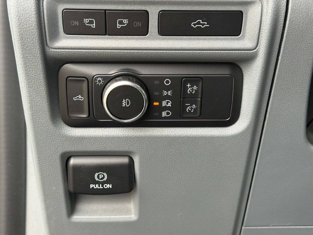 Used 2022 Ford F150 XLT w/ Equipment Group 302A High AWD/4WD image 31