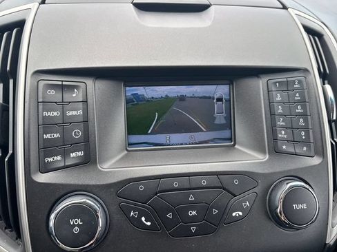 Used 2016 Ford Edge SEL AWD/4WD image 20